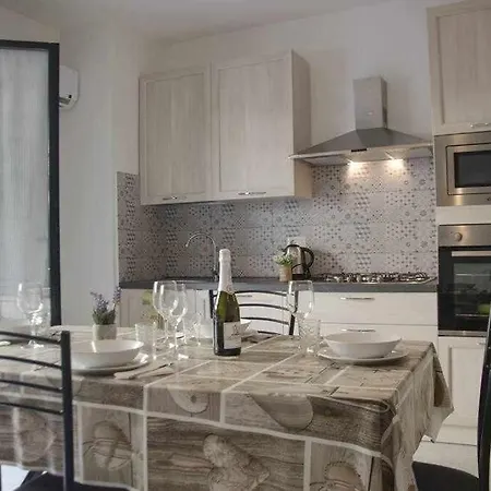 Trilocale A 200 Metri Dal Mare Patella Apartament *