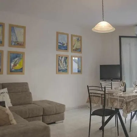 Trilocale A 200 Metri Dal Mare Patella