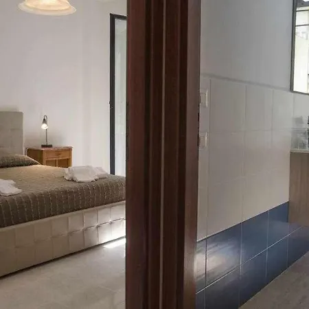 Apartamento Trilocale A 200 Metri Dal Mare Patella *